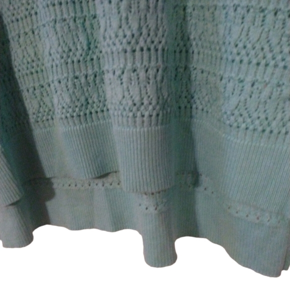 Mint Green Crew Neck Eyelet Sweater St. John's 3/4 Sleeved Beachy Layering NWT M - Picture 8 of 11